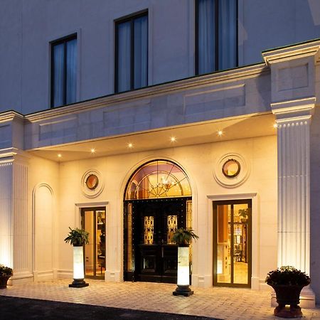 Lawlors Hotel Naas Kültér fotó