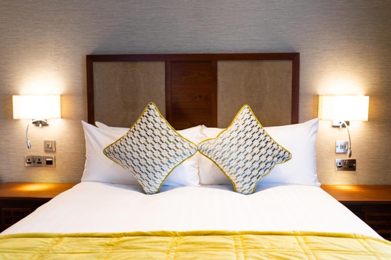 Lawlors Hotel Naas Kültér fotó