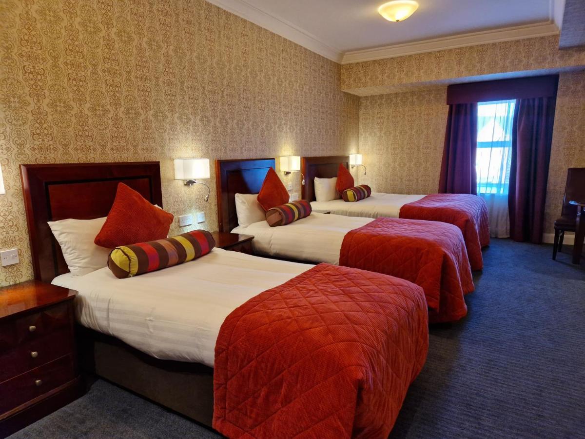 Lawlors Hotel Naas Kültér fotó
