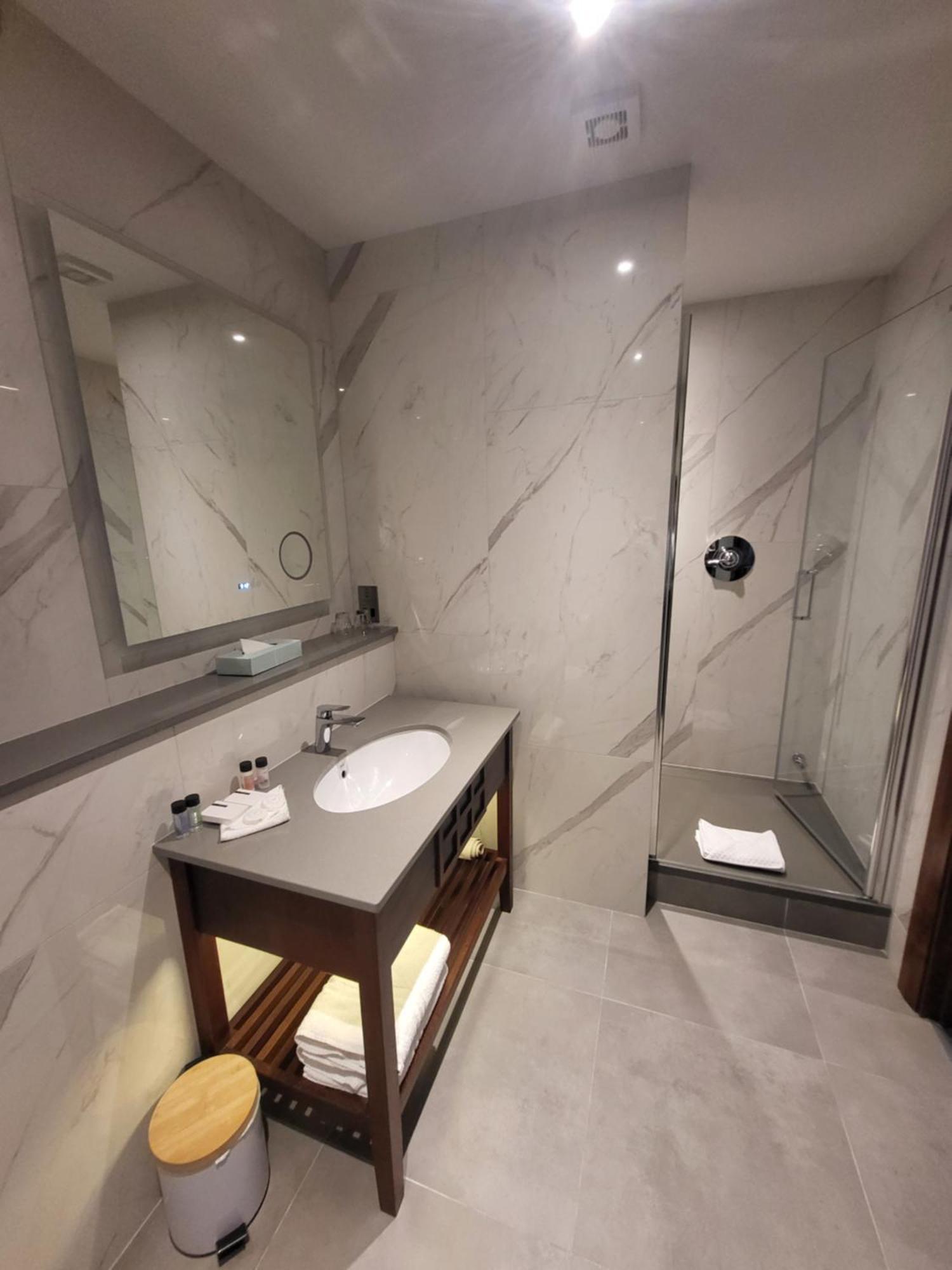 Lawlors Hotel Naas Kültér fotó