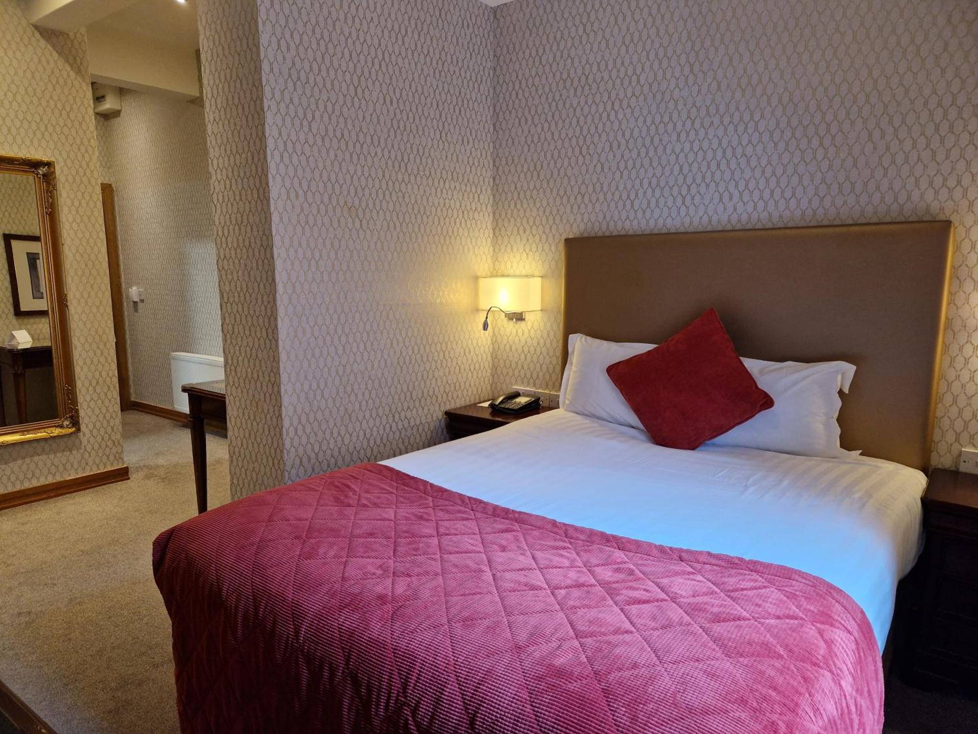 Lawlors Hotel Naas Szoba fotó