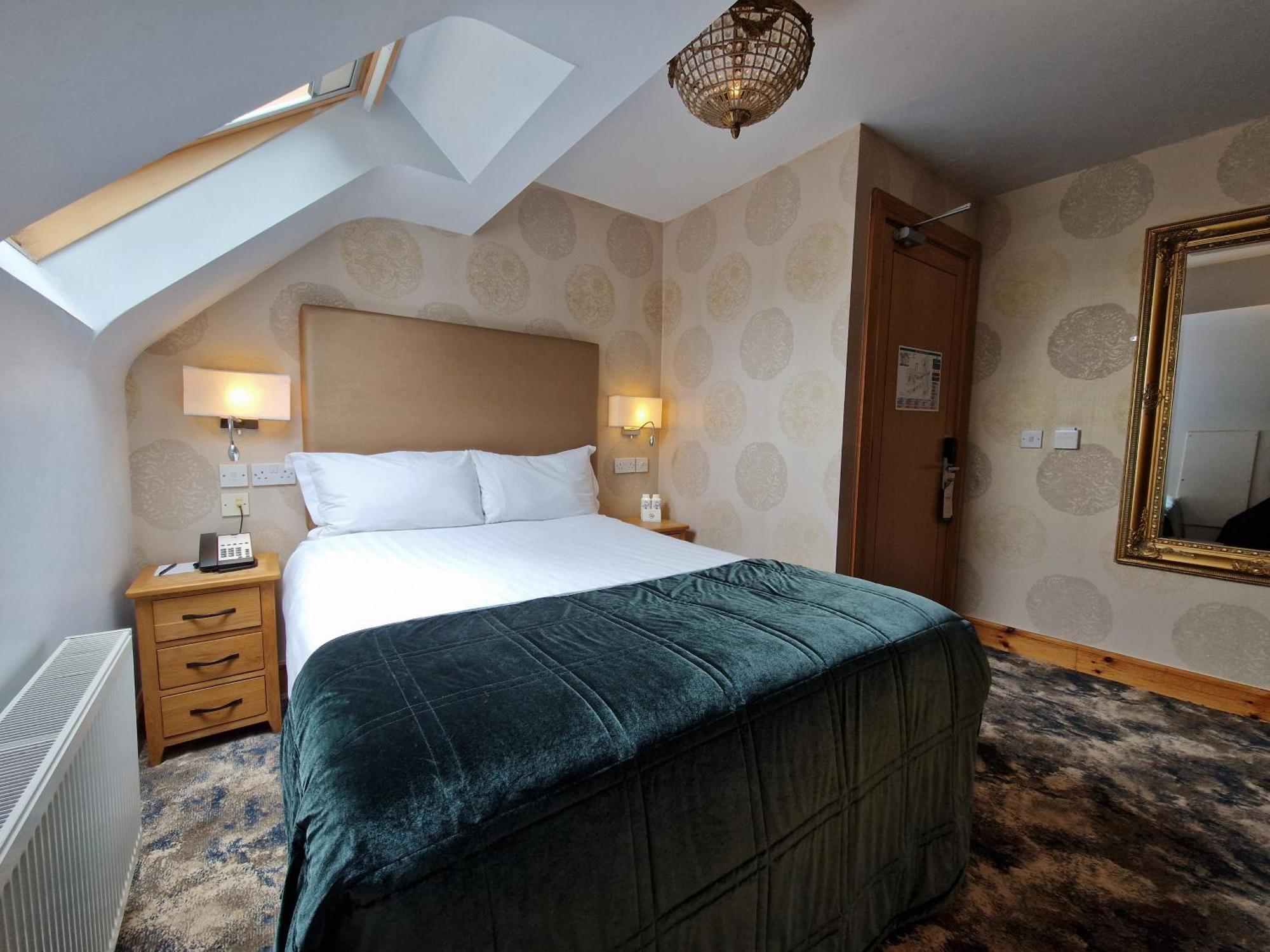 Lawlors Hotel Naas Szoba fotó