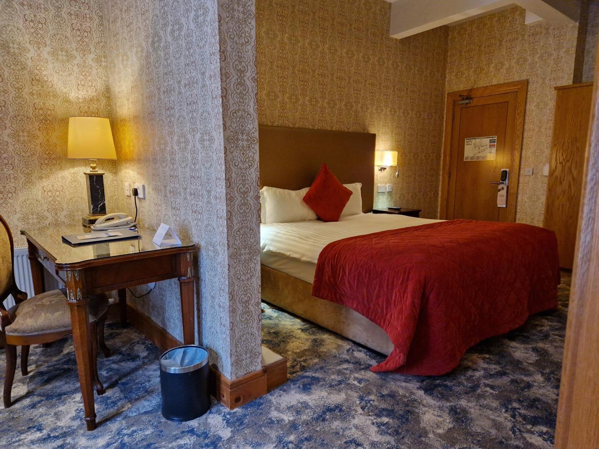 Lawlors Hotel Naas Szoba fotó