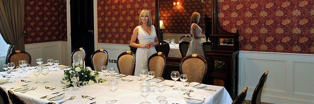 Lawlors Hotel Naas Kültér fotó