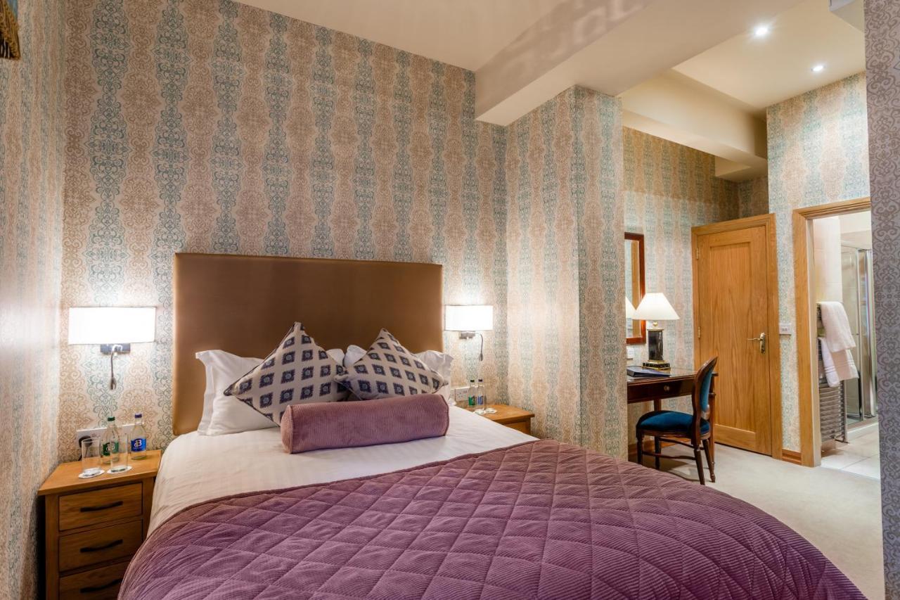 Lawlors Hotel Naas Kültér fotó